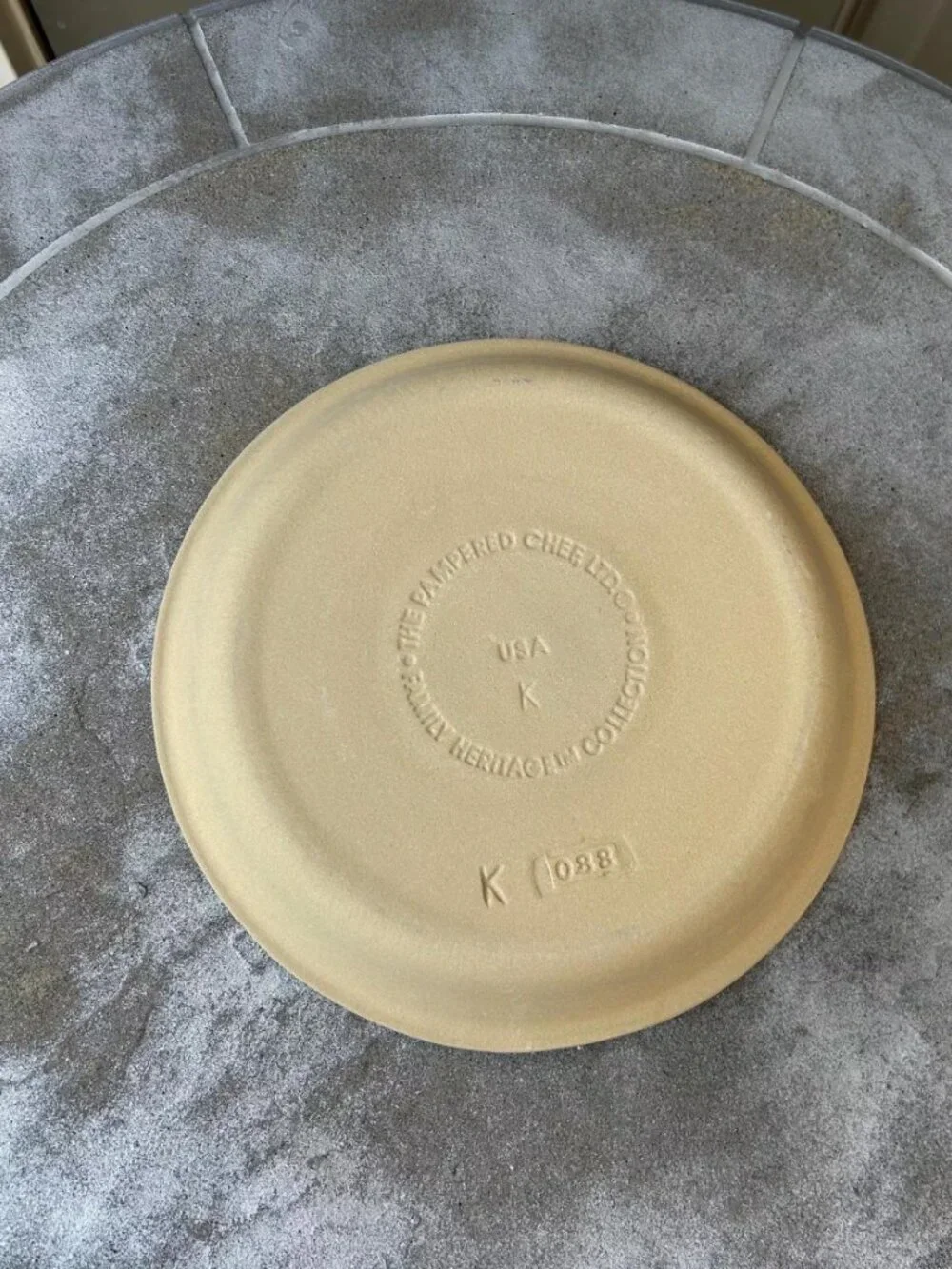 Papered Chef Stoneware 9” Pie Plate w/Recipe and Instruction Book